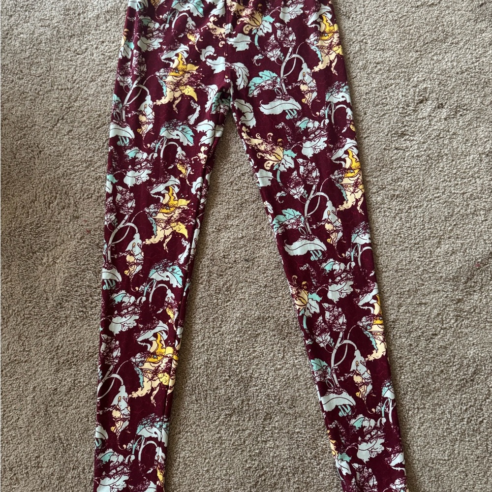 LuLaRoe Burgundy and Cream Leggings